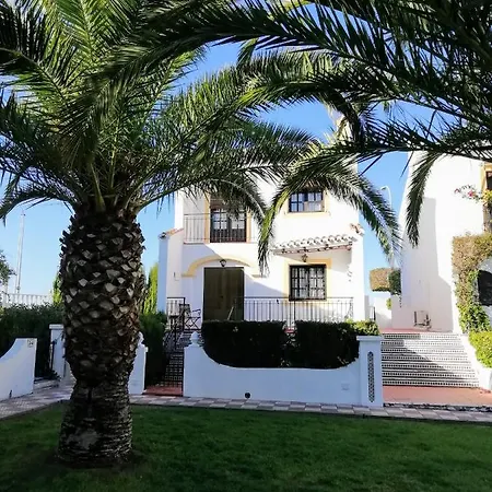 בית נופש Con Vistas A La Piscina *