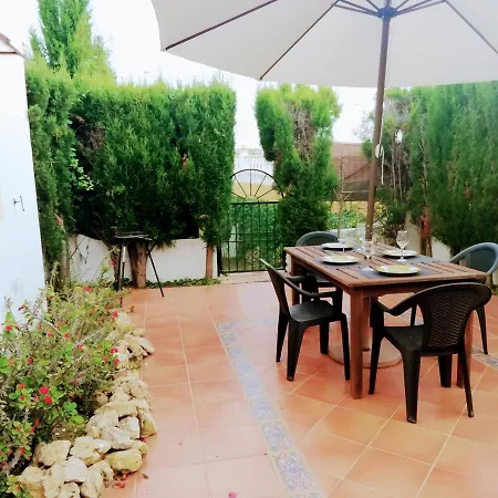 Semesterbostad Con Vistas A La Piscina *