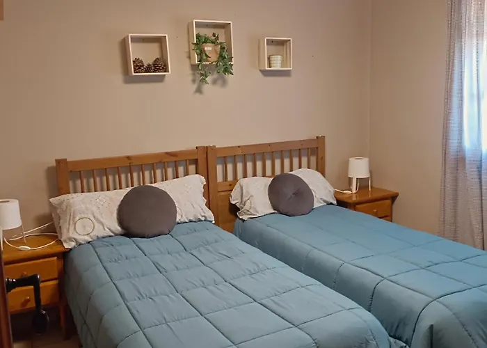 Con Vistas A La Piscina